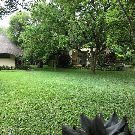 Acasia Guest Lodge Komatipoort Eksteriør billede
