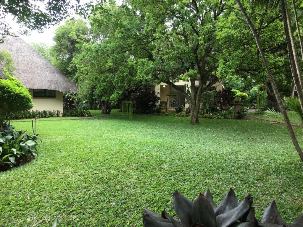 Acasia Guest Lodge Komatipoort Eksteriør billede